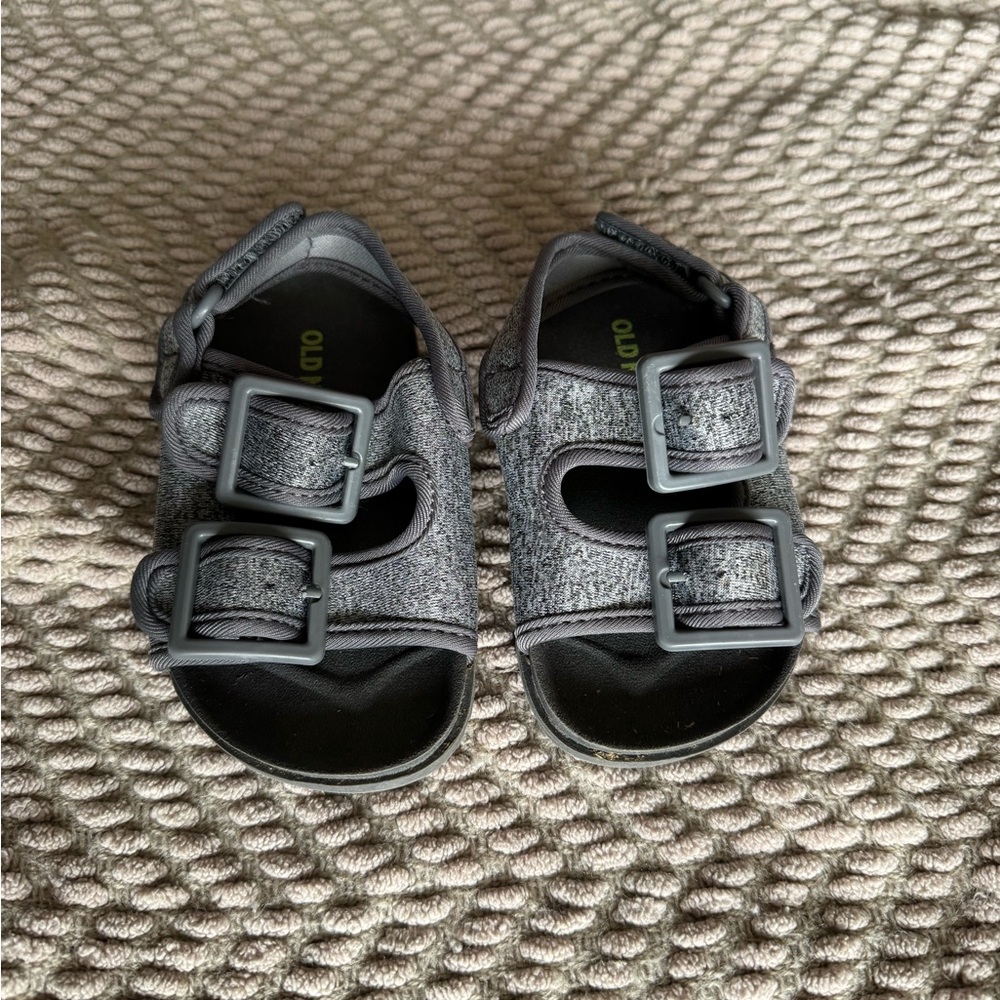 Old Navy Toddler Gray Sandals